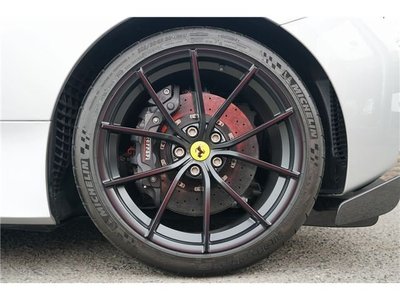 FERRARI 488 - 10
