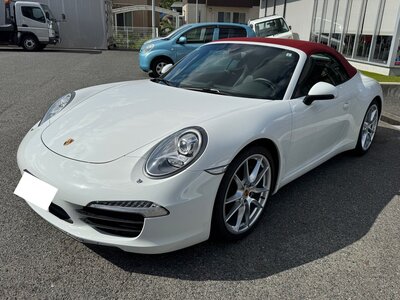 PORSCHE 911 CABRIOLET