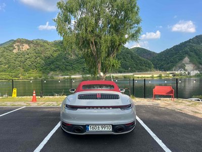 صورة 3 لـ 2021 Porsche 911