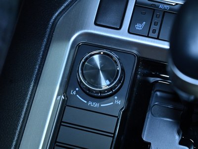 2018 Toyota LAND CRUISER 200 缩略图 29