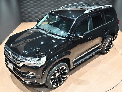 صورة 7 لـ 2018 Toyota LAND CRUISER 200