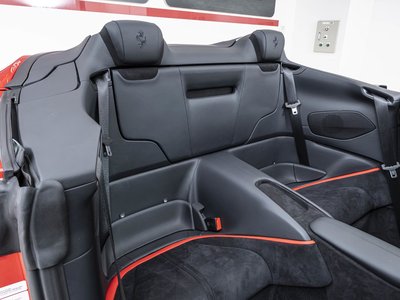 FERRARI ROMA SPIDER - 7