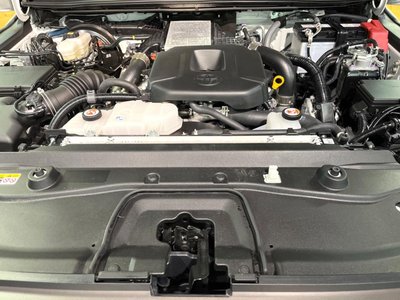 2024 Toyota LAND CRUISER 250 — миниатюра 18