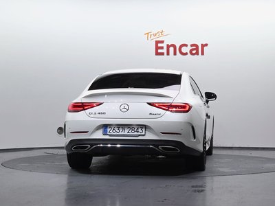 MERCEDES-BENZ CLS - 4