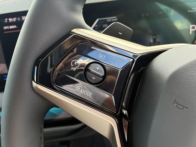 2026 BMW X3 — миниатюра 21