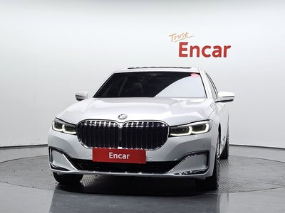 BMW 7 SERIES - 2