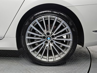 BMW 7 SERIES - 6