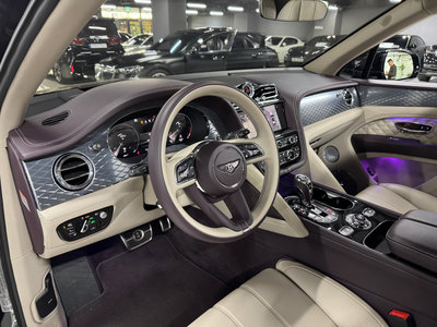 2021 Bentley BENTAYGA 照片 3