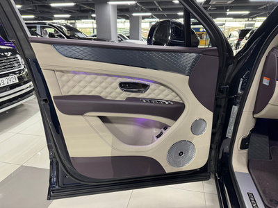 2021 Bentley BENTAYGA 照片 7