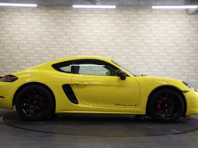 صورة 7 لـ 2017 Porsche 718