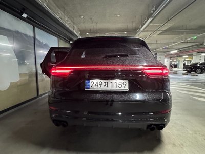 PORSCHE CAYENNE - 5