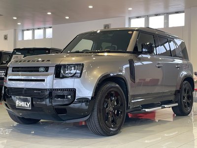 LAND ROVER DEFENDER - 3