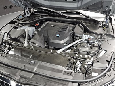 صورة 7 لـ 2026 BMW 5 SERIES