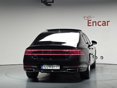 صورة 4 لـ 2023 Genesis G90 (RS4)