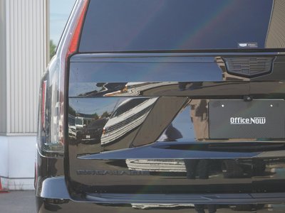 صورة مصغرة 28 لـ 2021 Cadillac ESCALADE