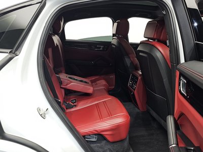 صورة مصغرة 17 لـ 2020 Porsche CAYENNE