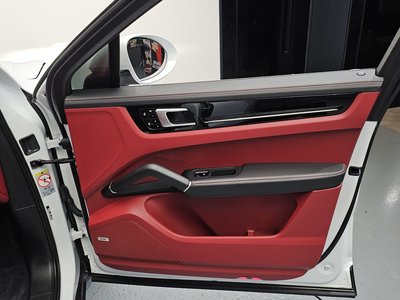 صورة مصغرة 14 لـ 2020 Porsche CAYENNE