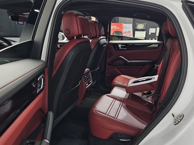 صورة مصغرة 18 لـ 2020 Porsche CAYENNE
