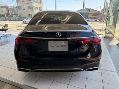 MERCEDES-BENZ E-CLASS - 6