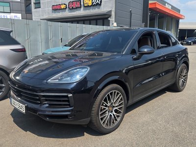 PORSCHE CAYENNE - 4