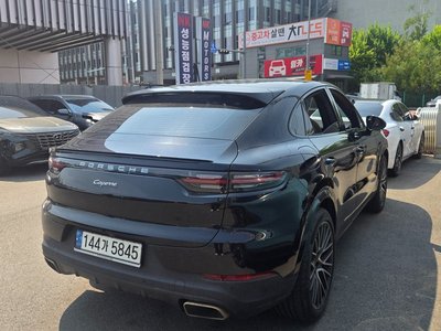 PORSCHE CAYENNE - 3
