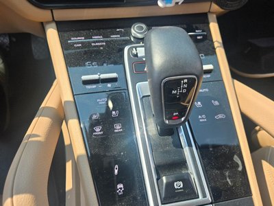 PORSCHE CAYENNE - 10