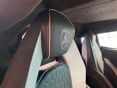 2025 Lamborghini REVUELTO — миниатюра 23