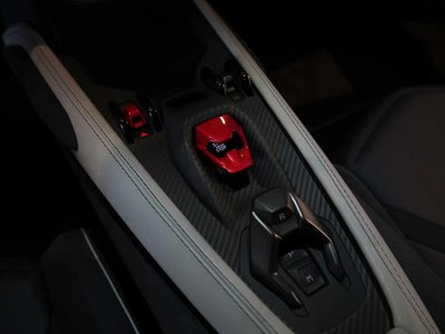 2025 Lamborghini REVUELTO — миниатюра 16