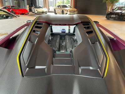 2025 Lamborghini REVUELTO — миниатюра 40