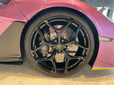 2025 Lamborghini REVUELTO — миниатюра 48