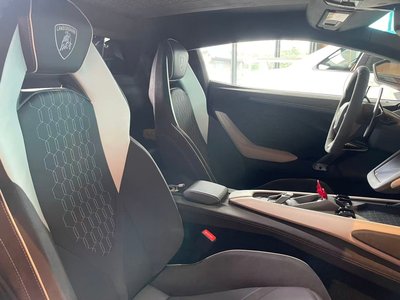 2025 Lamborghini REVUELTO — миниатюра 22