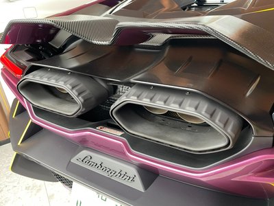2025 Lamborghini REVUELTO — миниатюра 42