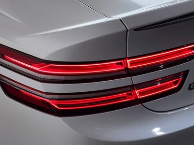 GENESIS G80 (RG3) - 10