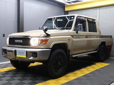 TOYOTA LAND CRUISER - 8
