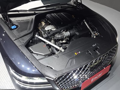 GENESIS G80 (RG3) - 7