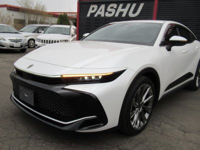 TOYOTA CROWN CROSSOVER - 9