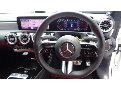 2025 Mercedes-BENZ CLA 缩略图 11