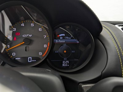 2016 Porsche CAYMAN 缩略图 22
