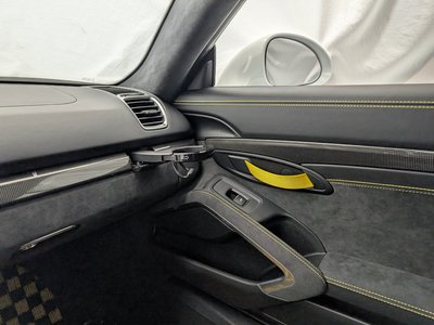 2016 Porsche CAYMAN 缩略图 33