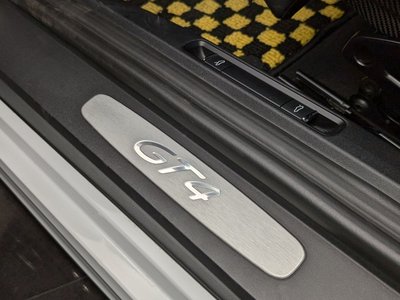 2016 Porsche CAYMAN 缩略图 35