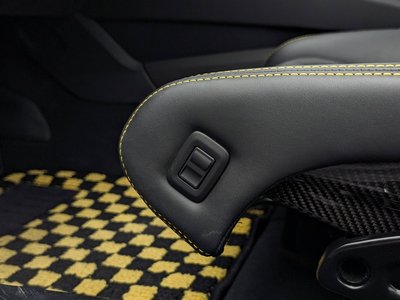 2016 Porsche CAYMAN 缩略图 32