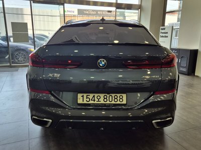 2021 BMW X6 photo 4