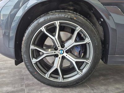 2021 BMW X6 photo 6