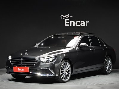 MERCEDES-BENZ E-CLASS - 1