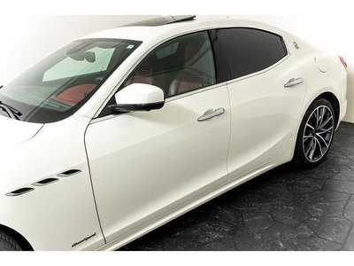 صورة 8 لـ 2019 Maserati GHIBLI