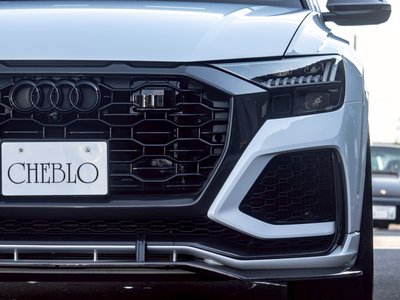 AUDI RS Q8 - 5
