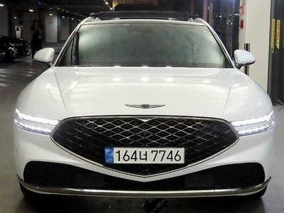 صورة 4 لـ 2022 Genesis G90 (RS4)
