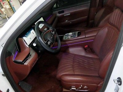 صورة 7 لـ 2022 Genesis G90 (RS4)