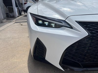 صورة مصغرة 69 لـ 2023 Lexus IS