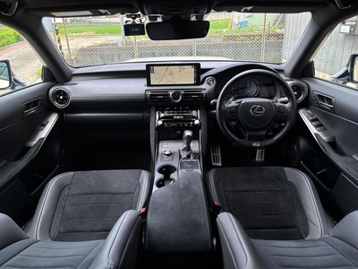 2023 Lexus IS photo 10